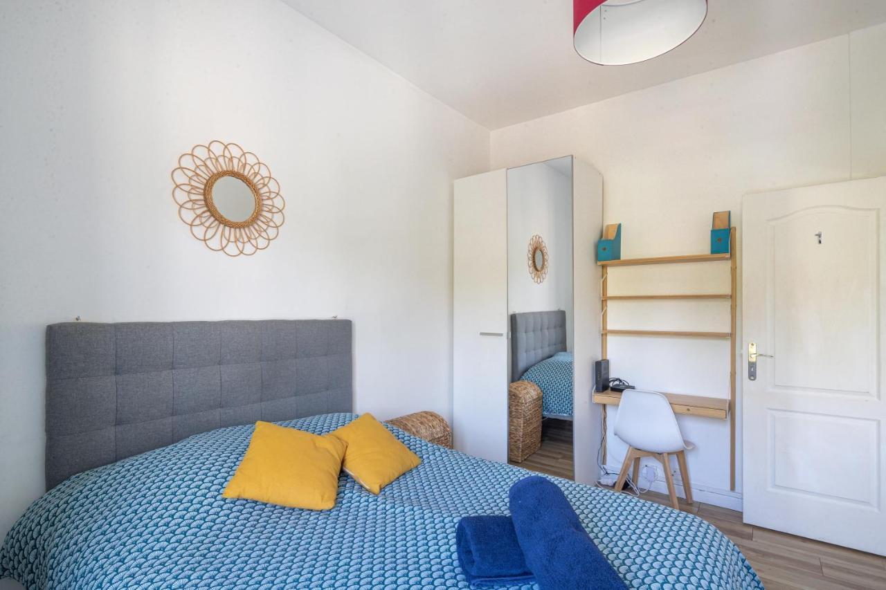 Superbe Appartement Dans Le Centre Historique Poitiers Exterior photo